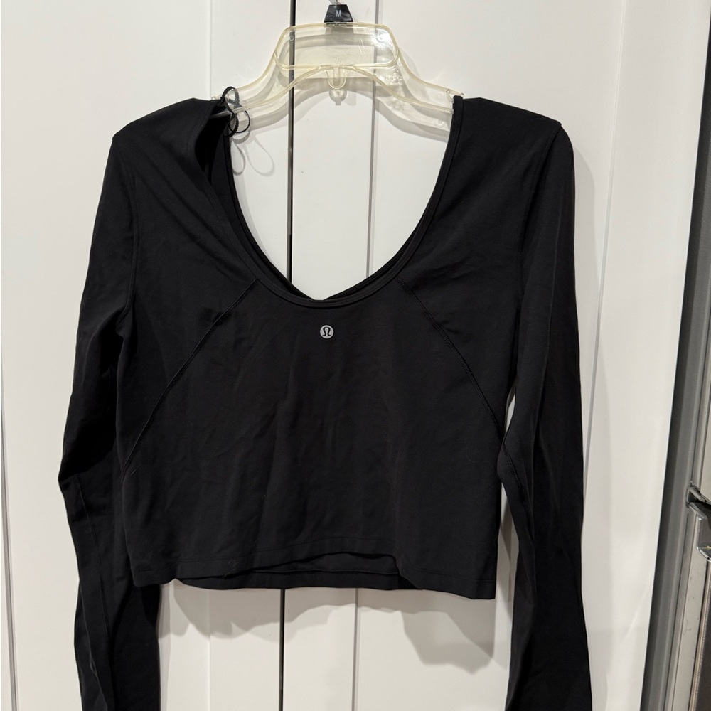 Lululemon Black Long Sleeve Women's Top - Picture 3 of 5